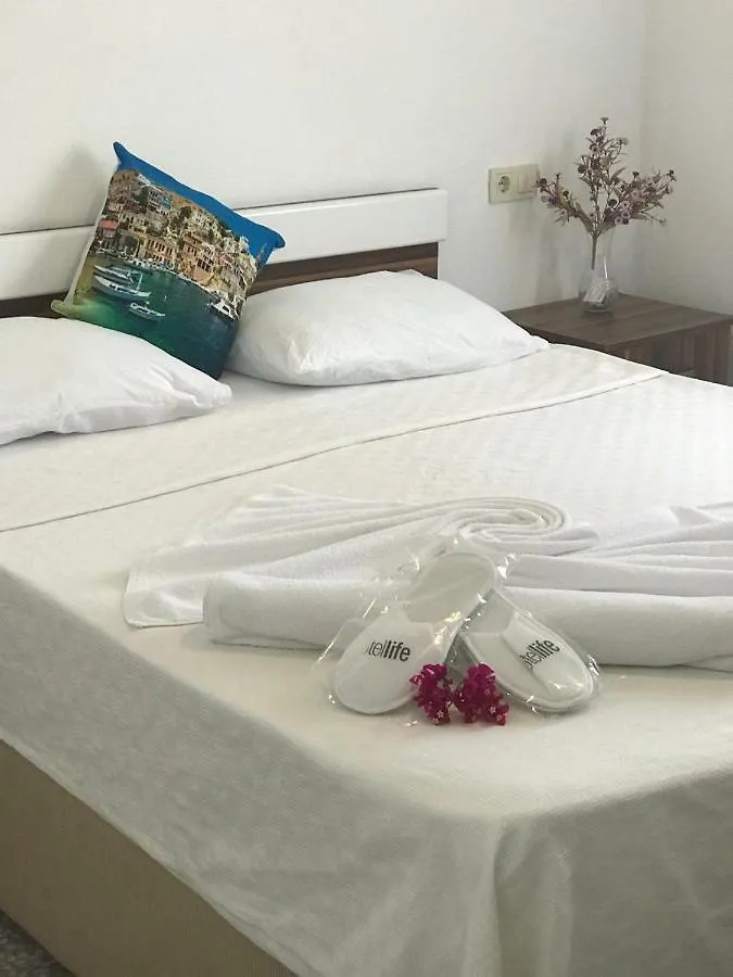 Halikarnas Pansiyon Bodrum